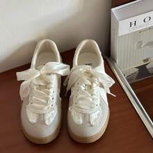 女士休闲鞋，纯色学院风复古风格中国蕾丝拼接运动鞋，适合户外、度假、婚礼、学校、办公室、健身房、家居、春夏秋冬时尚运动鞋 - 米色 - 查看 2