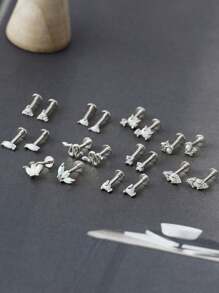 1 paire de boucles d'oreilles en argent sterling S925, cadeau de bijoux pour femmes. Boucles d'oreilles à tige, boucles d'oreilles à vis, boucles d'oreilles pour cartilage, boucles d'oreilles percées plates porte-bonheur, conviennent pour le port quotidien des femmes. Cadeau de bijoux, boucles d'oreilles à tige en argent.