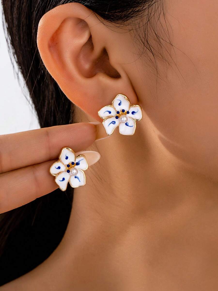 1 Pair Women's Fashion Ombre Flower Stud Earrings, Elegant Everyday Wear & Gift Jewelry