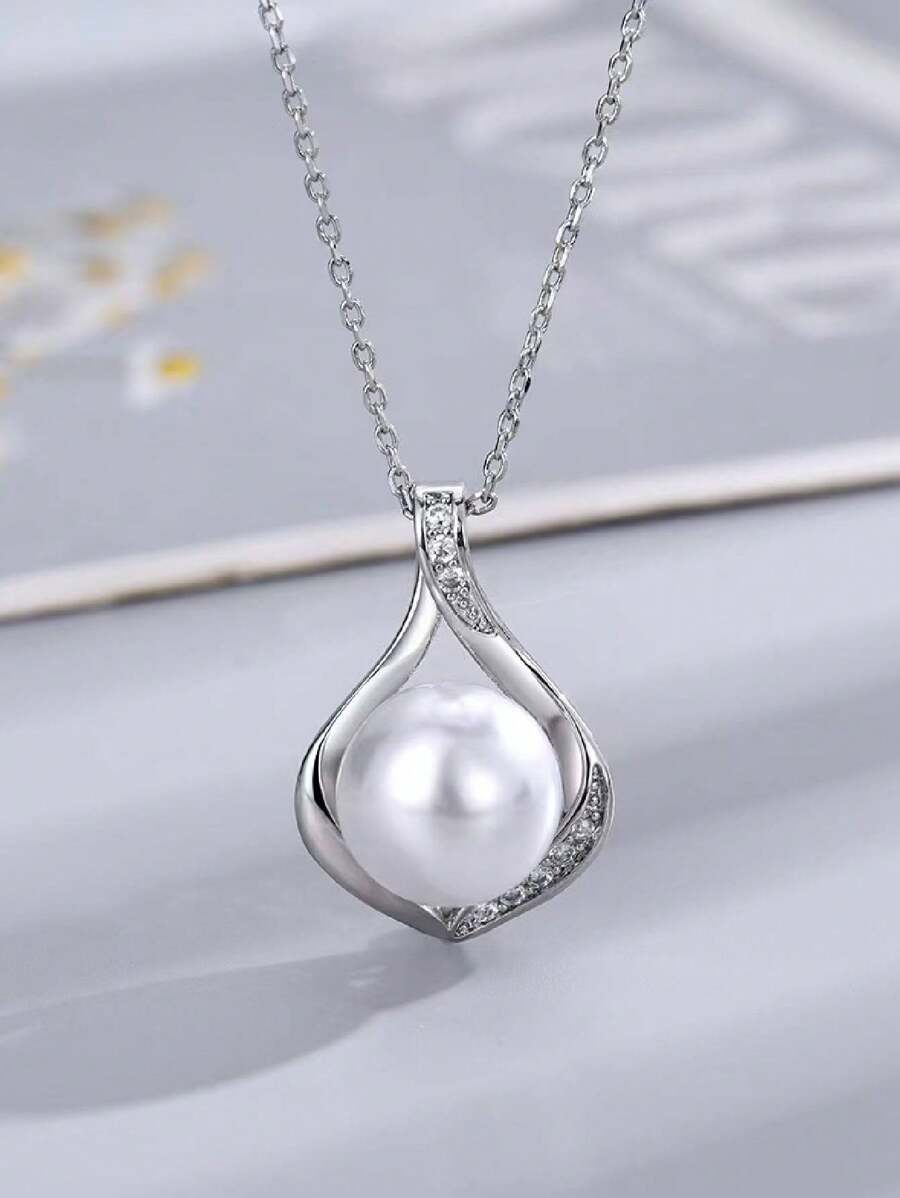 1 pieza Collar de perlas para mujer, decorado con circonita cúbica, collar colgante de perlas sintéticas falsas, regalo elegante para el Día de la Madre