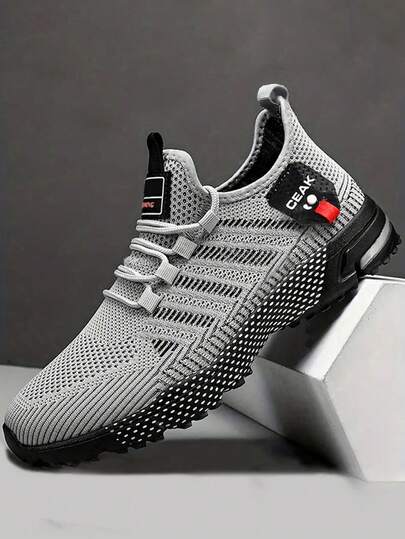 男士大码休闲透气运动跑步鞋，户外时尚纯色轻便训练运动鞋