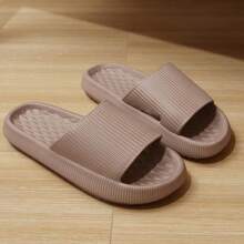 1 par de sandalias con suela de nube gruesa para mujer, chancletas de verano de playa con base suave de EVA antideslizante, pantuflas de baño