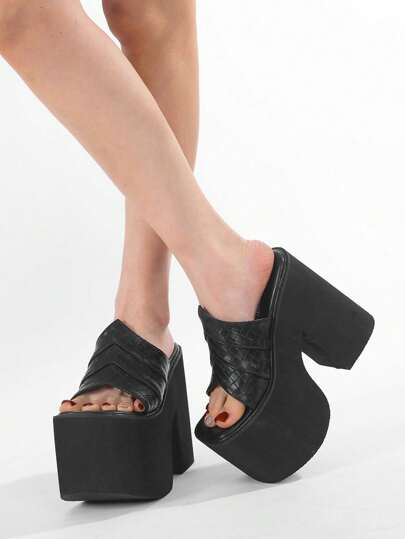 Gdgydh Sandálias plataforma pretas Gdgydh para mulheres, saltos altos, tiras na moda, bico aberto, sandálias de verão, chinelos para áreas externas