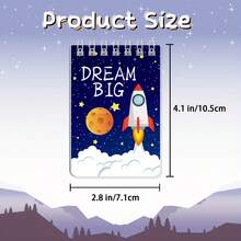 太空主题迷你笔记本 - 口袋大小的螺旋记事本，带有宇航员、火箭和行星图案，适合生日派对、课堂礼物和日常办公用品 - 彩色 - 查看 3