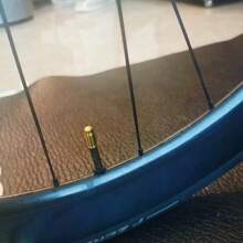 Risk Cycling Road Bike Titanium Alloy Presta Valve Caps, Valve Core Fixing Nuts, Mountain Bike Schrader Valve Caps, Dust Caps, Ultra-Lightweight.