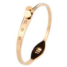 3pcs/1set Women Elegant Multilayer Pearl Studded Bracelet Set, Unique Design With Cubic Zirconia Pendant, Suitable For Party, Anniversary, Gift