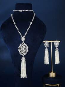 Juego de collar y aretes con 2 piezas, borlas de circonita cúbica plateada y perla, diseño elegante apropiado para que las mujeres lo usen en fiestas de noche, bodas