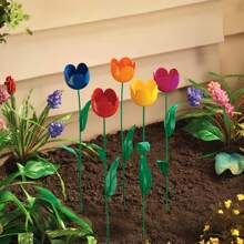 5pcs Metal Tulip Flower Shaped Garden Fence Decor, Yard Edge Decor, Suitable For Fairy Garden, Courtyard, Outdoor Decoration, Multi-Purpose, 5 Color Tulip Design, Metal Tulip Garden Stakes