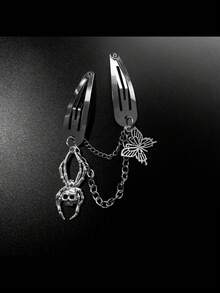 哥特式万圣节发夹 - 金属发夹，饰有流苏链、蝴蝶结和骷髅头，适合青少年和成人，朋克嘻哈风格设计，包含蜘蛛、大脑、刀、闪电、手铐等元素。- 纯色金属夹式发夹 - 时尚配饰，适合14岁及以上人群，蝴蝶结，可爱，优雅，适合冬季女性装扮，发饰，头饰，爪夹，发卡 - 彩色 - 查看 6