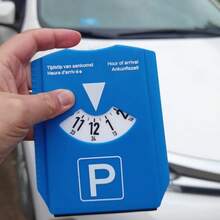 Digital Parking Timer Disc With Ice Scraper, 4 Language Display (English/Dutch/German/French), 24-Hour Display, Battery-Free Operation, Suitable For Parking Meters And Vehicle Safety