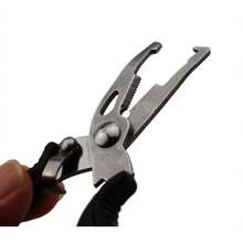 1 pieza Alicates de pesca multifuncionales, mango antideslizante, sacador de anzuelos de acero inoxidable, tijeras para trenzar accesorios de pesca, con herramienta de pesca con moscas, extracción rápida de anzuelos - Equipo de pesca duradero azul/negro, adecuado para pescadores