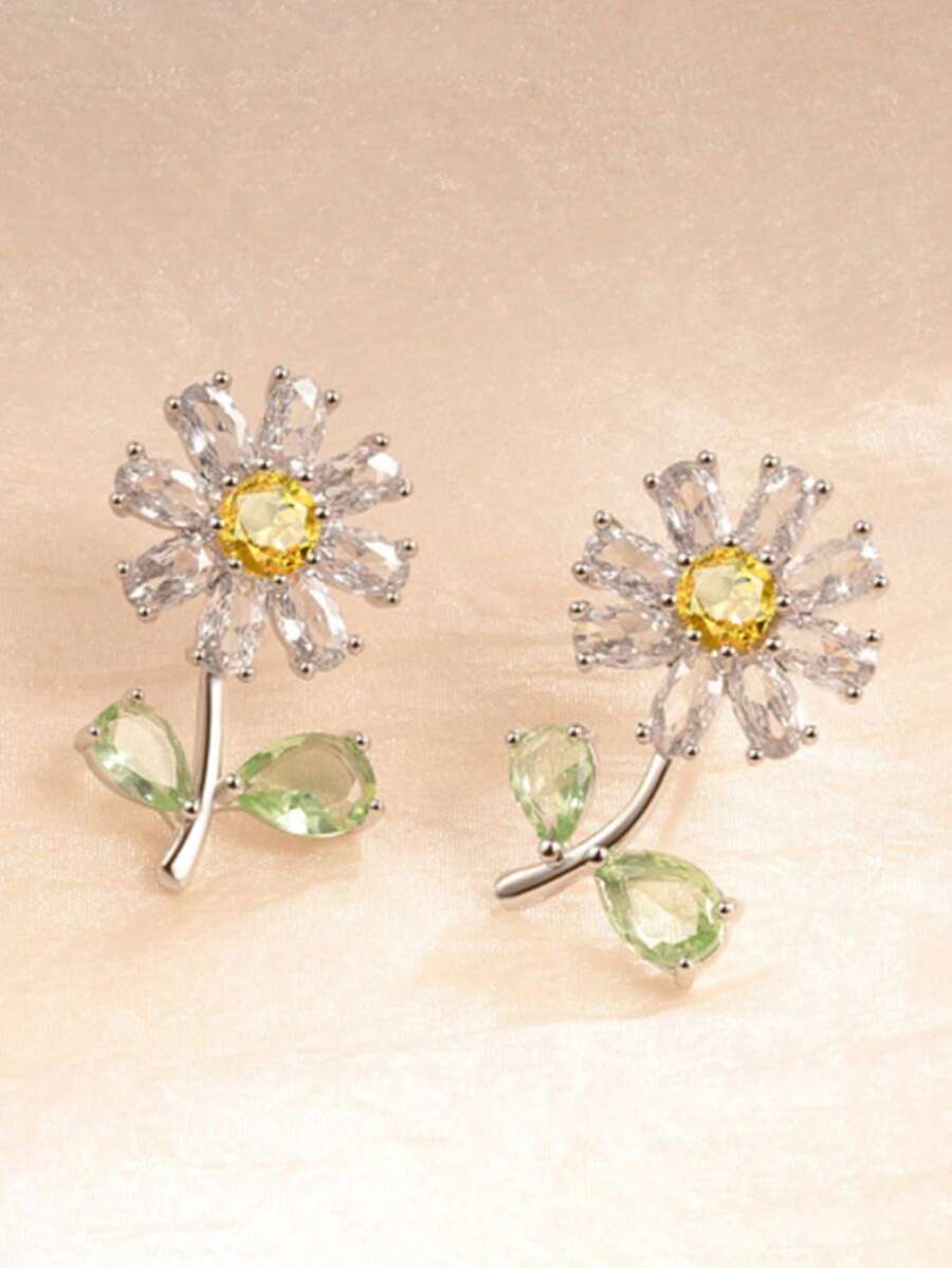 1 par de pendientes de botón con pequeñas flores de margarita brillantes, diseño único de aretes florales, regalo fresco para amigas