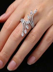 Gift Box Style Fashionable Glamour Angel Wing Cubic Zirconia Ring, Super Shiny Faux Diamond Suitable For Women Wedding, Party Wear And Holiday Gift