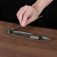 1 Retro Metal Fisherman Incense Burner, Home Decoration Incense Stick Burner, Suitable For Aromatherapy And Meditation Zen Stove, Fisherman Fishing Line Incense Plug Alloy Line Incense Plug Tea Ceremony Incen Random Delivery Of Stylesse Burner Lighting Device For Home Indoor, Alloy Old Man Fishing Line Incense Plug Base Tea Ceremony Incense Burner For Home Indoor Sinking Sandalwood Incense Line Incense Holder