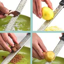 1 件不锈钢奶酪磨碎器，符合人体工程学的黑色手柄，适用于帕尔马干酪、柠檬皮和硬奶酪，耐用的厨房磨碎工具，光滑的厨具，坚固的厨房小工具 - 彩色 - 查看 2