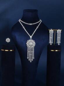 Set de 3 piezas de collar, aretes y pulsera minimalistas de longitud para suéter, con circonita cúbica plateada, adecuado para el uso en bodas y banquetes de mujer, en otoño/invierno
