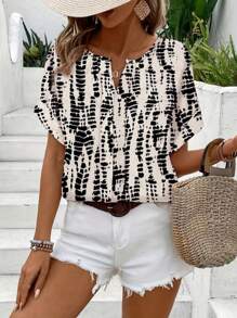 Women's Casual V-Neck Short Sleeve Allover Print Shirt With Notched Hem