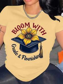 Women's Graduation Theme Cotton T-Shirt, Beige Tee With Graduation Cap And Flower, "Bloom With Grade & Flourishing" Art Print Summer Tops For Women.Cowgirl Outfits For Women - 黃色 - 查看 1