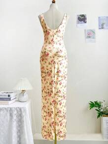 A Summer Bandage Dress,Sexy Low-Cut U-Neck, Floral Print,Fishtail Hem,Romantic Vacation,Party Dress TopS