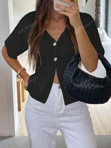 Pour la beauté, nouveau cardigan tricoté à col en V, manches courtes pour femmes, de couleur noire unie. et élégante, tempérament sobre, style décontracté, pull simple pour le retour à l'école