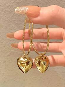 2 pares de aretes con aro grande y exagerado con colgante en forma de corazón, de estilo minimalista y fashionista, regalo para fiesta, cita o uso diario (sin tarjeta) - Amarillo Oro - Ver 9