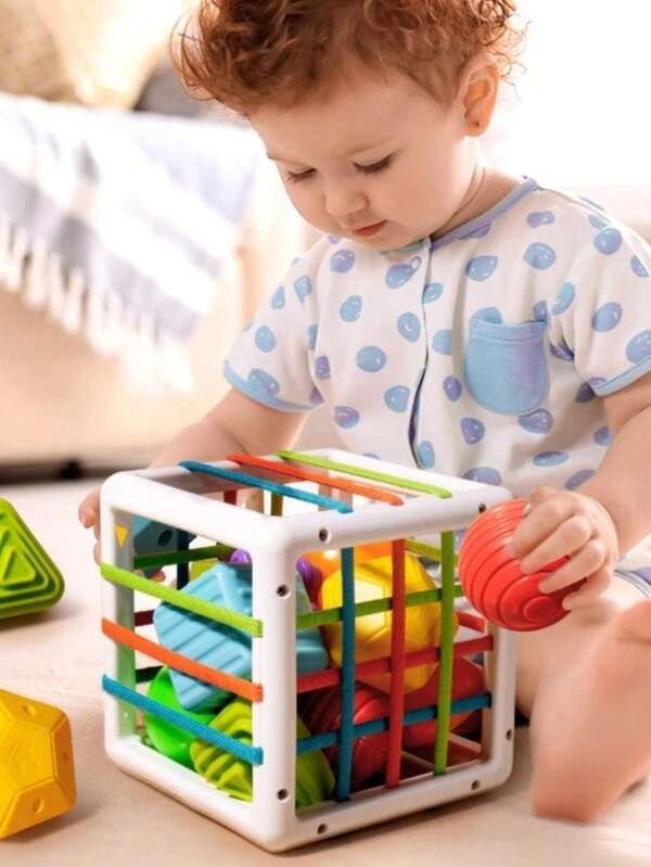 Conjunto de 1 conjunto de brinquedos de brinquedo de classificação de formas de bebê em ABS de cores aleatórias, brinquedos de classificação de cubo sensorial infantil, brinquedos de classificação de cubo sensorial Montessori, jogos de blocos de construção para treinamento de habilidades motoras, brinquedos educativos infantis, cores aleatórias