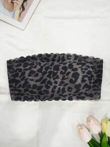 1pc Women's Seamless Bandeau Bra, Lightweight, Shaping, Anti-Sagging, Sexy Leopard Print Wavy Trim Bra