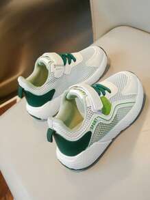 儿童运动鞋 2025 新款网眼透气夏季跑步鞋，软底男童女童休闲厚底运动鞋，