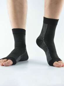 1 Pair Unisex Black/White Breathable Mesh Mid-Calf Socks, Non-Slip Running Fitness Moisture Wicking Elastic Athletic Socks