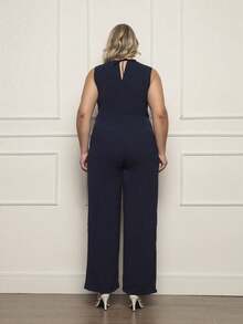 FASHION MIX PREMIUM Elegant Long Jumpsuit Tailored With Detail At The Waist And V-Neckline Plus Size Women's Fits 46 To 50 - 藏蓝色 - 查看 3
