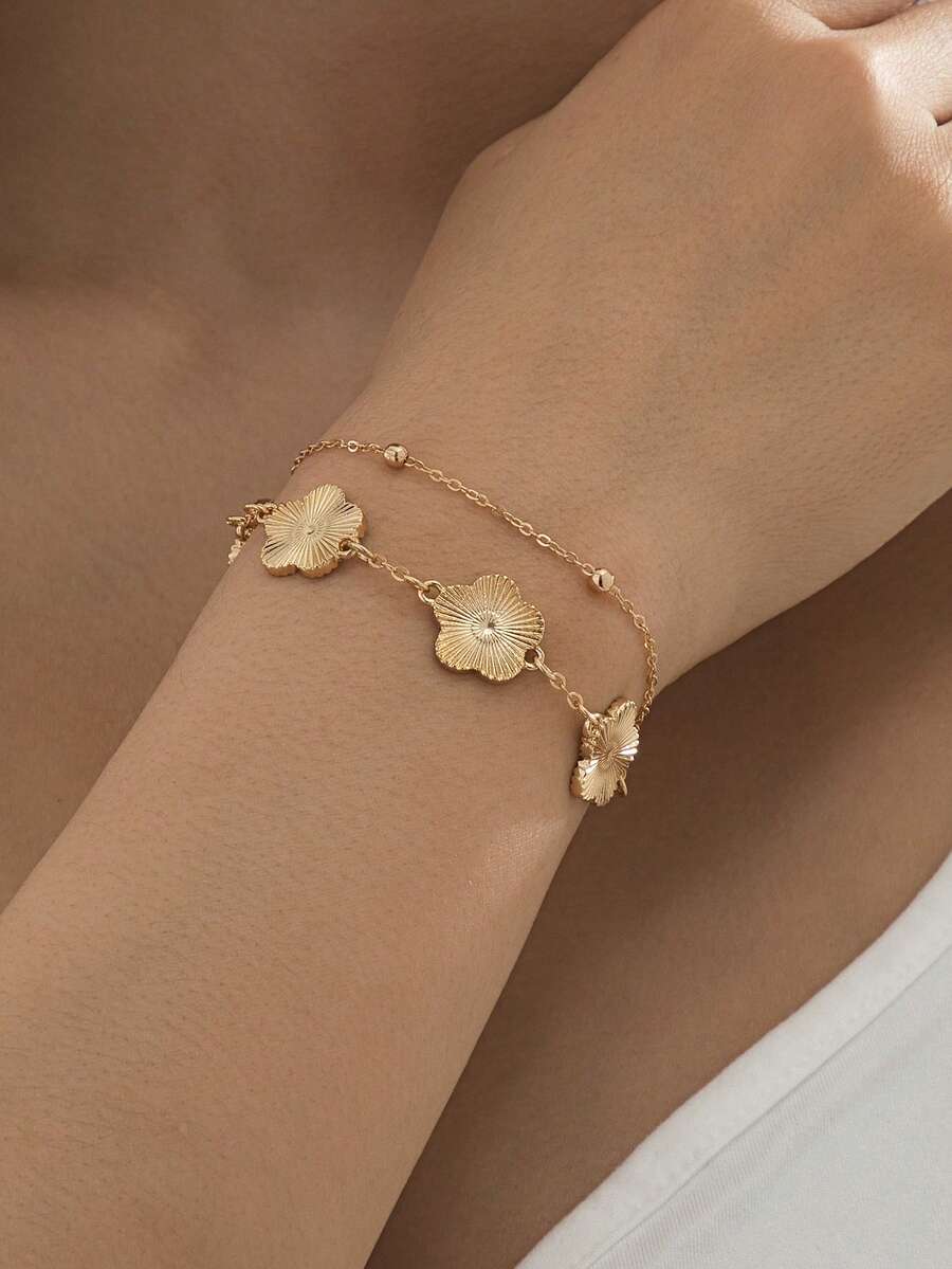 1条新款时尚甜美四叶草吊坠双层手链，派对礼物（由于手工裁剪，珠子数量可能有所不同，但最终长度将保持一致） - 金黃色 - 查看 1