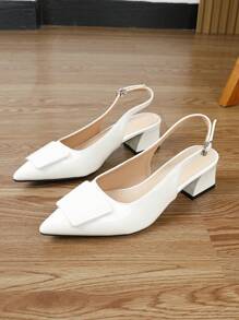 Nouveaux sandales élégantes et pour femmes d'été, talons hauts blancs, talons épais à bout pointu, confortable sandales compensées à enfiler mi-talon, brides sandale Babies à bout fermé