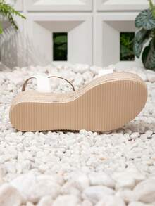 女式白色绳编褶饰休闲厚底波西米亚度假风复古厚底坡跟高跟凉鞋帆布草编踝带凉鞋，春夏季