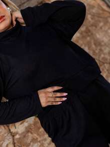 Conjunto Feminino Plus Size Inverno Quentinho Tecido Lanzinha Elegante e Confortável para os Dias Frios