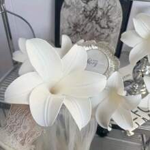 3/5pcs Artificial White Lily Heads - Realistic EVA Petal Design, Reusable Plastic Flower Decoration, Suitable For DIY Wedding Ceiling Decoration, Event Center Decoration, Home And Venue Decoration, Large-Scale Flower Arrangement (Christmas, Thanksgiving, Graduation Ceremony), Fresh Flower Decoration
