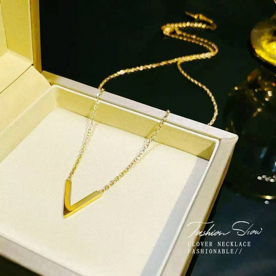 1 件奢华金色细 V 形吊坠项链，配有 18k 镀金链，适合日常佩戴和节日礼物 - 彩色 - 查看 1