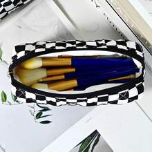 经典格纹化妆包，时尚设计，大容量收纳包，可存放化妆品和护肤品，轻便旅行洗漱包，是送给女孩的理想礼物。化妆包，化妆包，化妆袋，化妆品收纳包，化妆品整理包，旅行，化妆袋，包，梳妆台，化妆袋，旅行必备，化妆包，旅行必备，梳妆台配件，小化妆包，化妆袋，化妆品收纳包，旅行必备，大容量，大号化妆包，圣诞礼物，化妆袋，旅行，送给女性的旅行必备礼物，化妆袋，手拿包/小手提包，化妆品整理包，化妆品收纳包，化妆袋，化妆刷收纳袋，迷你化妆袋，大容量化妆袋，送给女性的礼物，圣诞礼物，送给女性的礼物创意