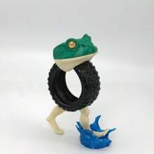 Modelos de juguetes 3D abstractos de la Serie Shanhaijing de IA, que incluyen figuras de madera, tiburones de tres patas, ranas de neumático, monos con plátano, vaca planetaria láctea, cocodrilo bombardero, entre otros. Decoraciones de modelos 3D abstractos, ornamentos de escritorio, juguetes de observación, regalos de broma entre amigos