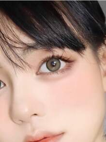 Sweet Green Color Contact Lenses, 14.5mm Diameter, Suitable For Fashionable Women