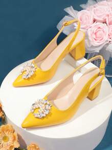 2025 Spring/Autumn New Pearl Buckle Decor Pointed Toe Mary Jane Flats For Women, Fashionable