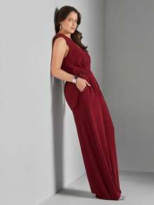 FASHION MIX PREMIUM Elegant Long Jumpsuit Tailored With Detail At The Waist And V-Neckline Plus Size Women's Fits 46 To 50 - 紅木色 - 查看 6