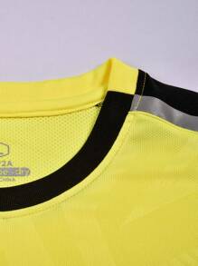 2pcs Sports Referee Uniform, Football, Badminton, Table Tennis Sports Training Running Comfortable Athletic Pocket T-Shirts, Breathable Short Sleeve