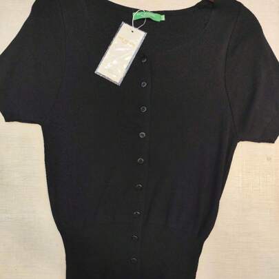 Cardigan de malha preto de manga curta simples e elegante | Tamanhos: P, M, G, GG