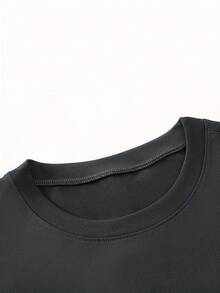 Men Sports Tees & Tanks