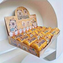 1/3 piezas Llavero con forma de cápsula de Capibara - Diseño de oso de dibujos animados lindo, favor de fiesta amarillo duradero adecuado para decoraciones al aire libre, accesorios para mochilas, regalos para amigos, maestros, empaque de calidad, lindo pequeño regalo