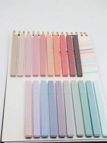 12PCS Square Highlighters, Exquisitely Engraved Highlighters, Impermeable And Fade-Resistant, Suitable For Diaries, Note-Taking And Study Organization, Durable Plastic Design, Smooth Application, Ideal For School, Office And Diary Use - School And Office Supplies, Soft Chisel Tip Highlighters - Pastel Aesthetic, No Bleed, Assorted Colors,