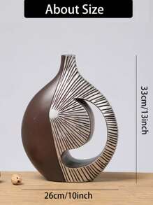 Simple Decorative Resin Vase, Matte Line Textured Living Room/Bedroom Decor, Home Furnishing Art Gift