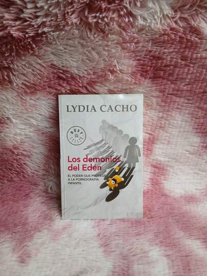 Los Demonios Del Eden