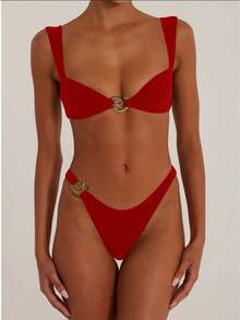 女士金属装饰夏季沙滩比基尼泳衣套装