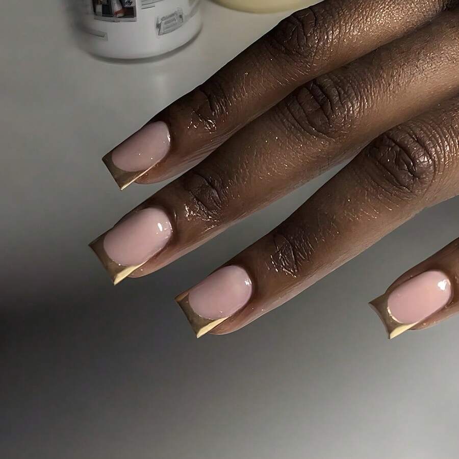 Wearable Minimalist Gold-Edged French Nail Tips, Wearable Fake Nail Stickers.